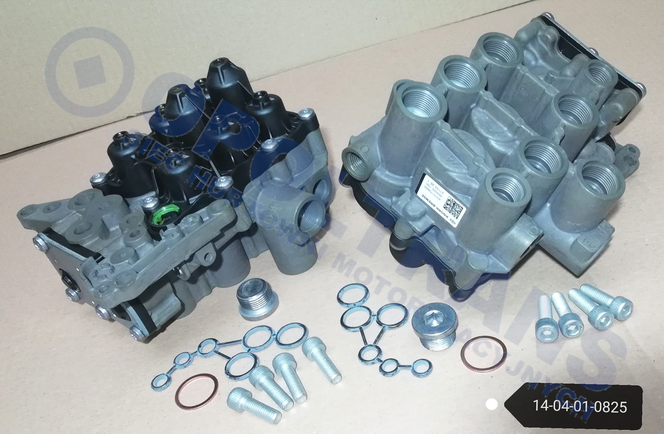 Opoltrans - Zawór K075170 zab.4-obw.DAF XF106 Knorr , 14-04-01-0825